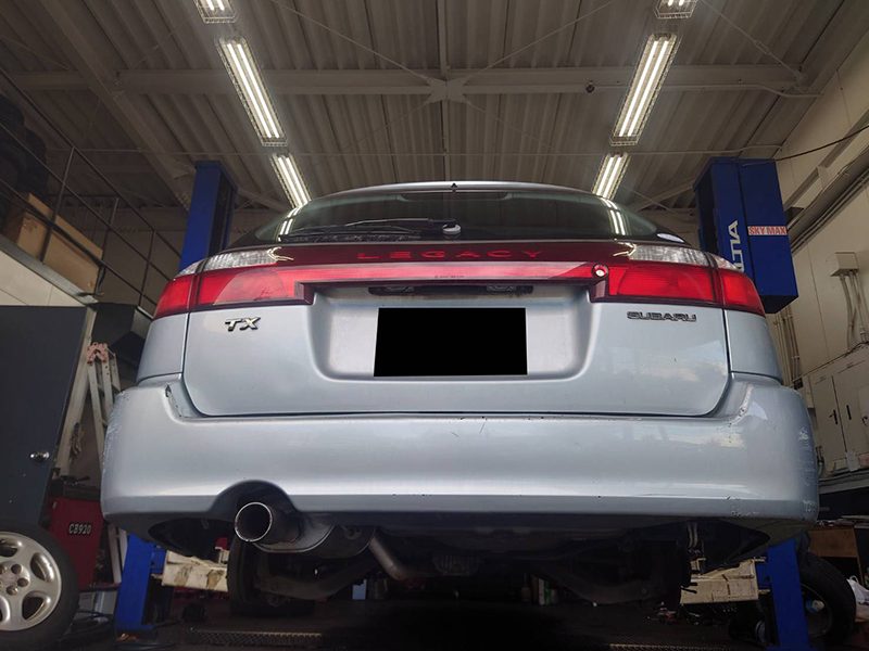 平成17年式レガシーリフトアップ