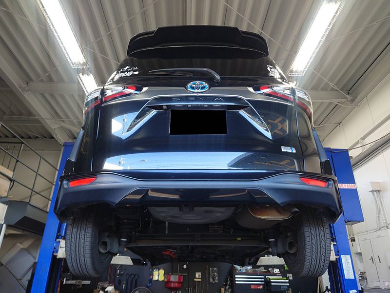 平成29年式のシエンタのリフトアップ