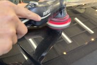 令和7年のヴォクシーの車コーティングの磨き