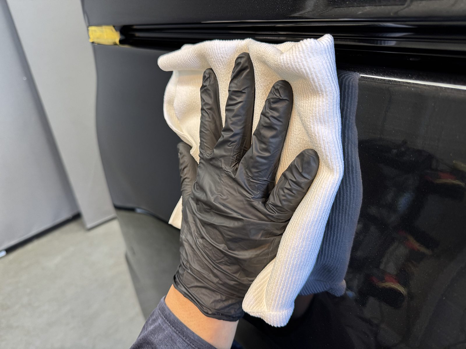 令和7年のヴォクシーの車コーティング拭き上げ