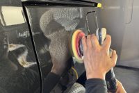 令和7年のヴォクシーの車コーティングの磨き