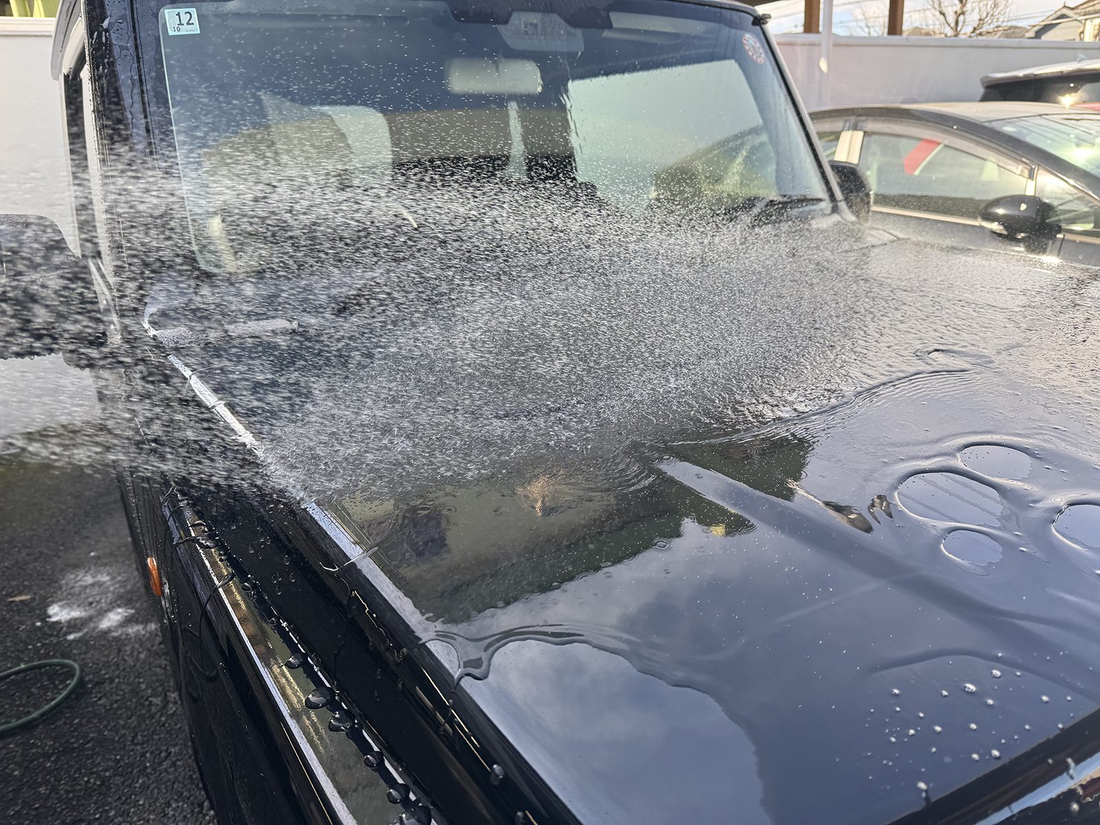 ジムニーの車コーティング施工前の洗車