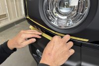 ジムニーの車コーティング前のマスキング