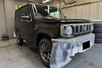 ジムニーの車コーティング前のマスキング