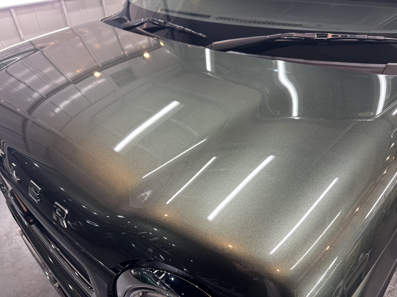 令和7年式ハスラーの車コーティング施工ボンネット