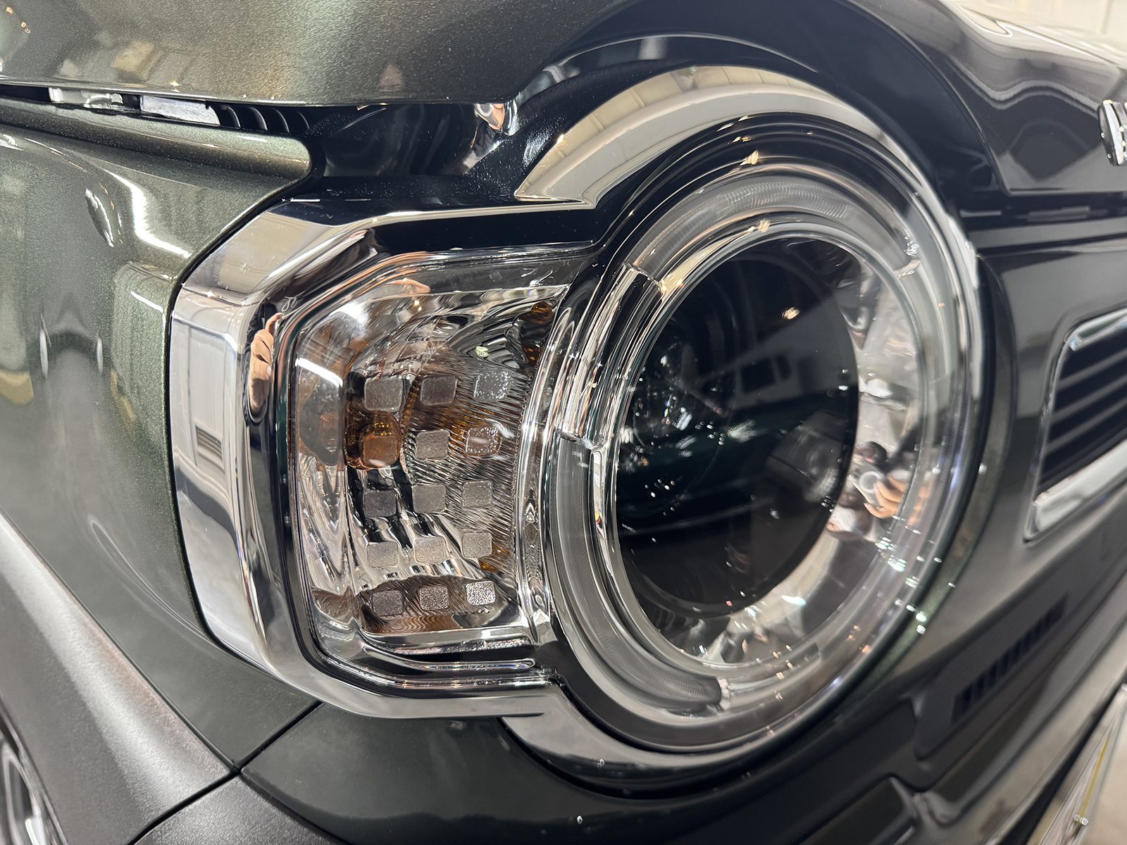 令和7年式ハスラーの車コーティング施工後ヘッドライト