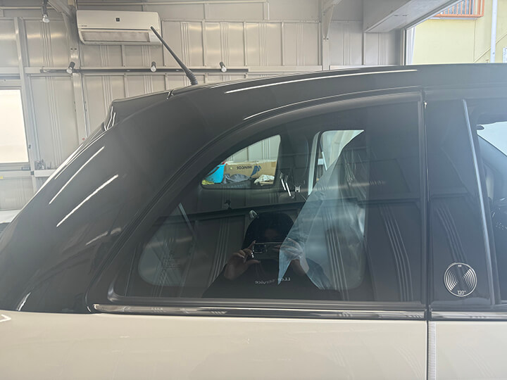 カーフィルム フィアット 500e FA1 2022年06月～ リアドアセット 最高品質 ルミクールSD 選べる8フィルムカラー AP-WFLC0419-RD カーフィルム フィアット 500e FA1 2022年06月〜 サンルーフ クリア