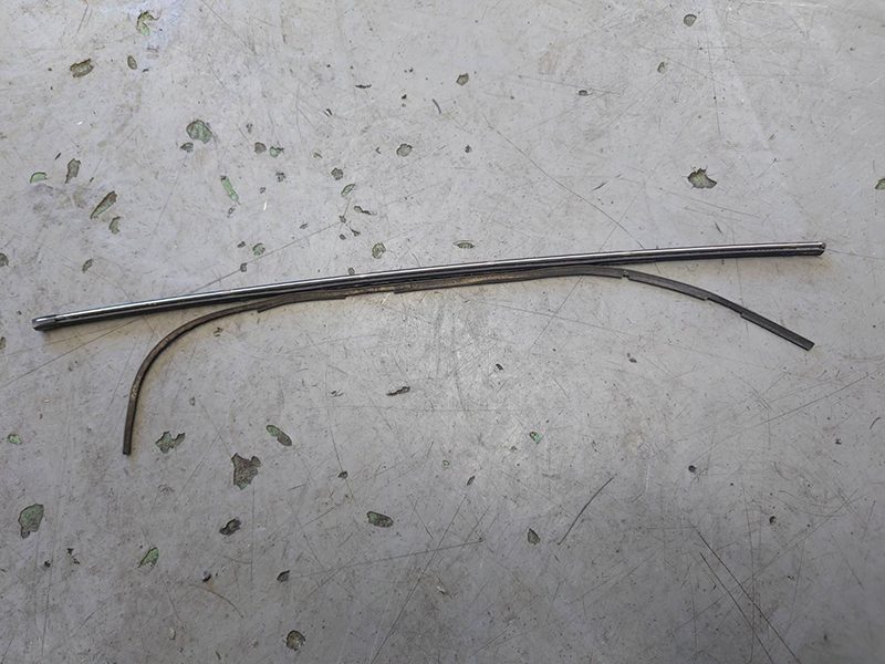 平成27年N-BOXのワイパーゴムの切れ