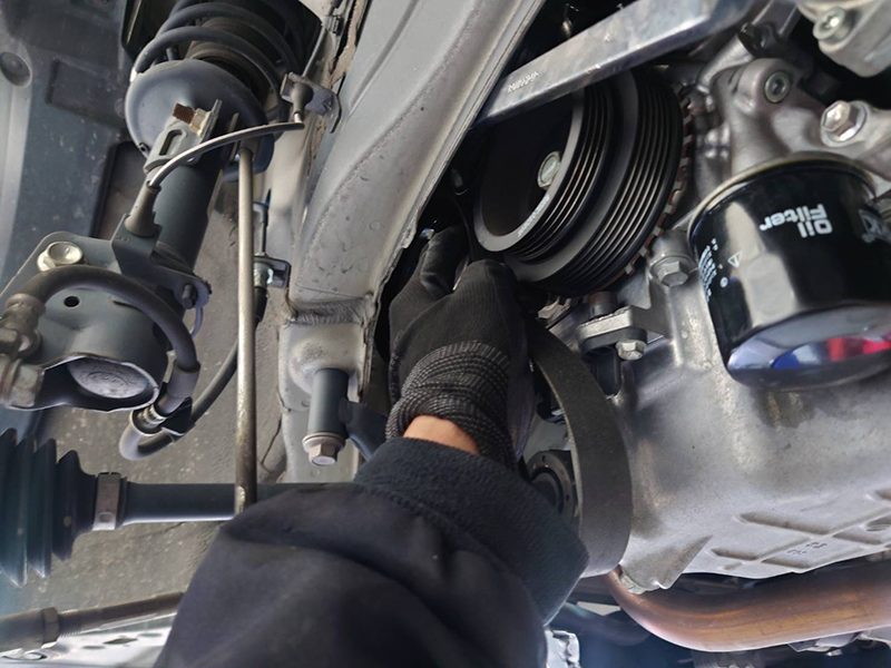 令和2年ハスラーのファンベルト交換