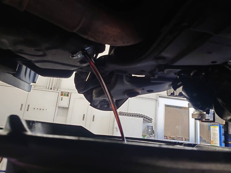 平成21年式のアルファードのエンジンオイル交換