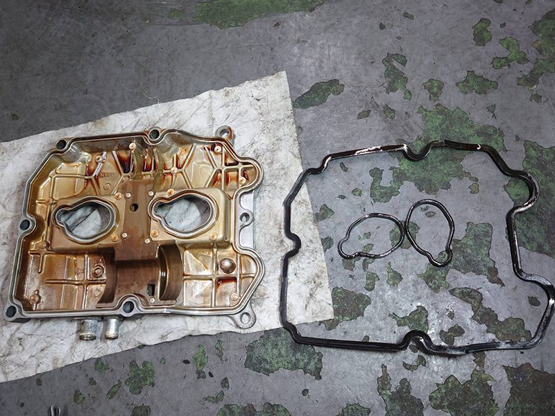 平成19年レガシィのシリンダ・ヘッド・カバー ガスケット取替